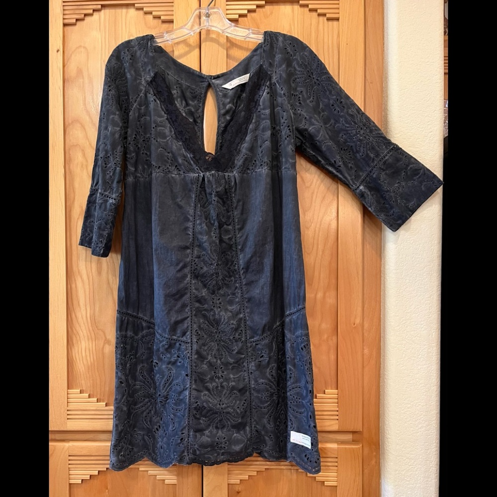 ODD MOLLY  Dark Grey  Distressed Eyelet DRESS NWOT  Size 2/M